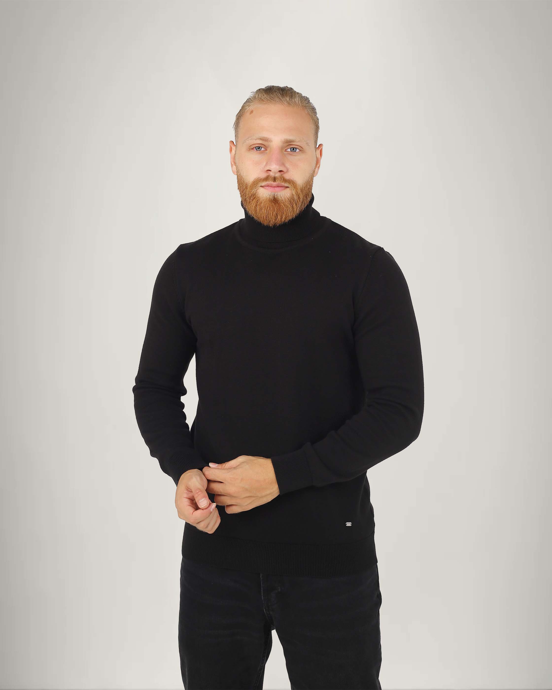 Long Sleeve Cotton Blend Turtle Neck Sweater