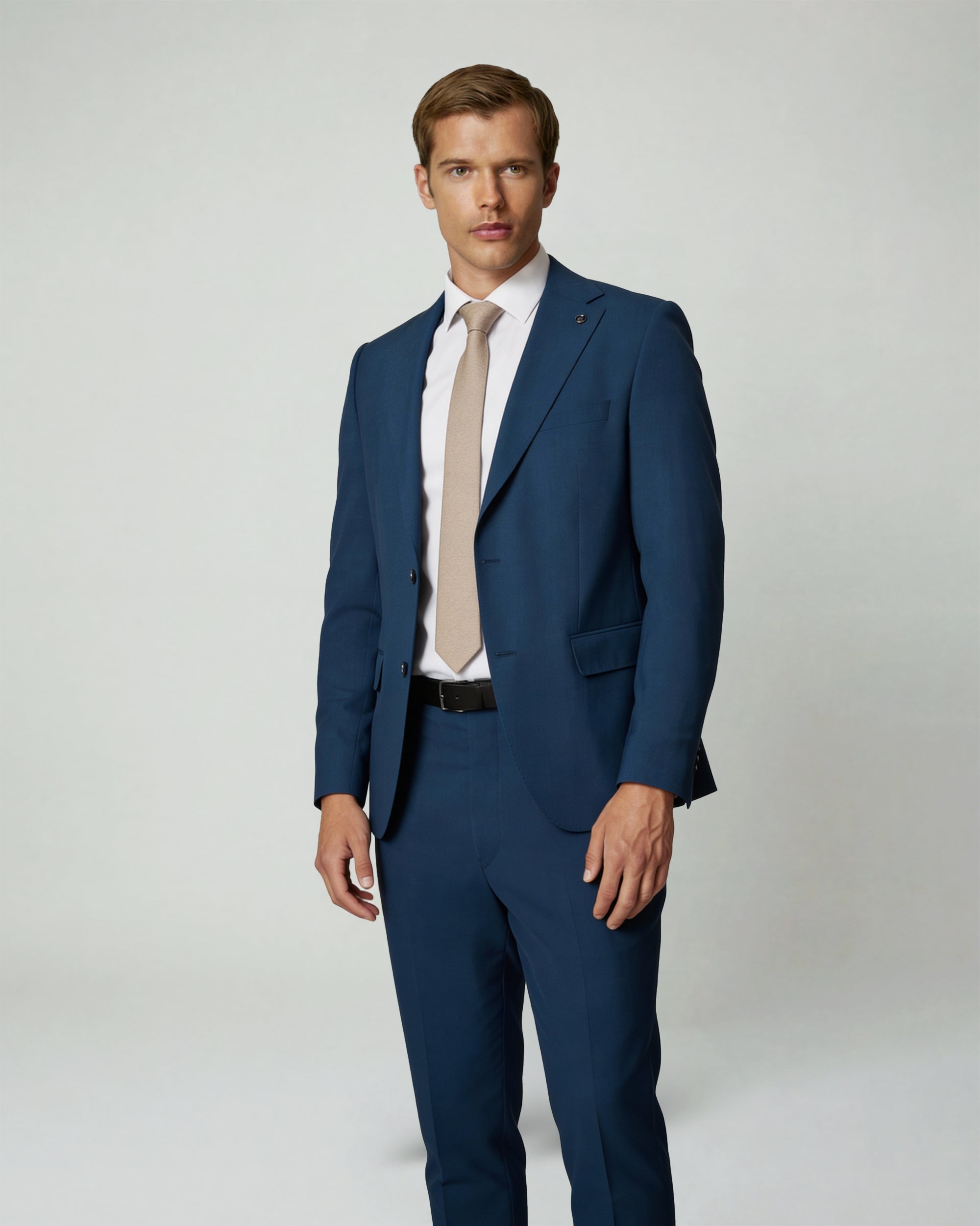 Teal Blue Solid Suit
