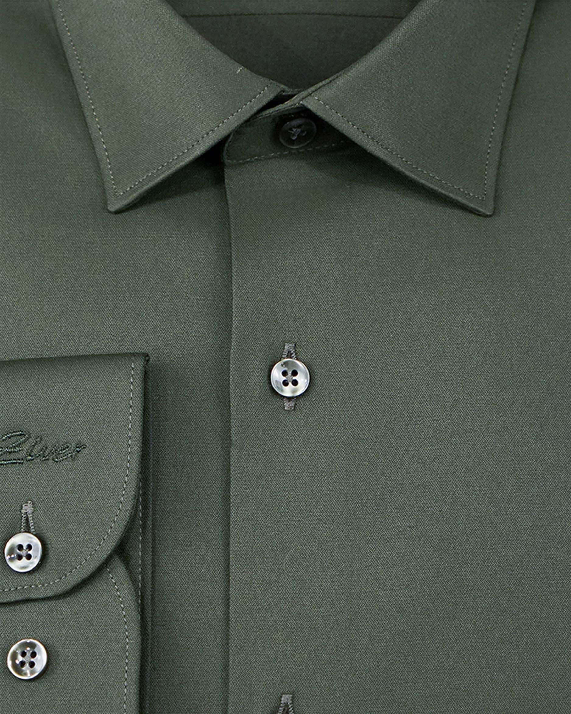 Regular Fit Cotton Blend Solid Shirt